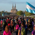 Luján Pilgrimage 2025: Walkers heading to the Basilica under the motto of hope